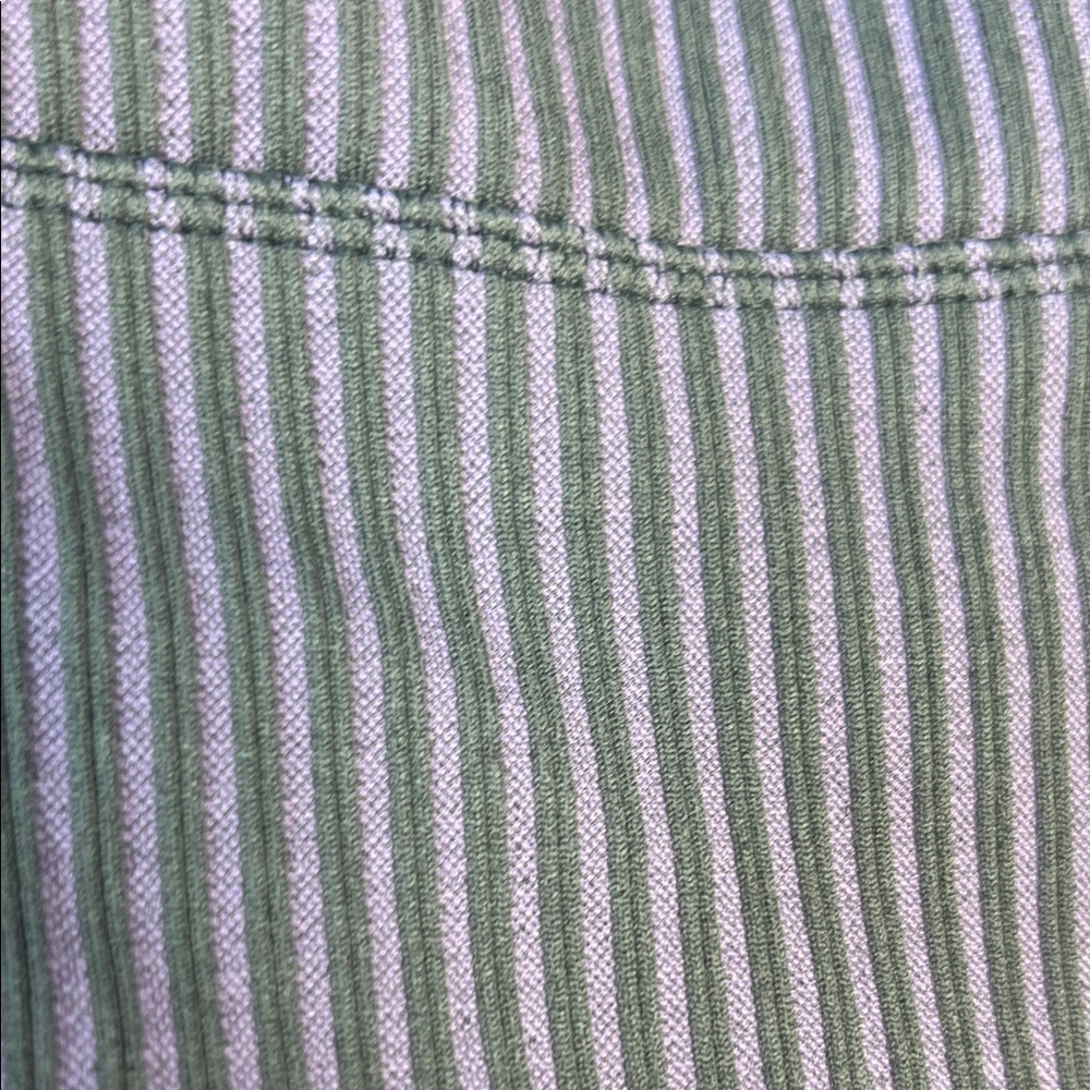 Woman's Fabletics Ribbed Leggings - Picture 9 of 11